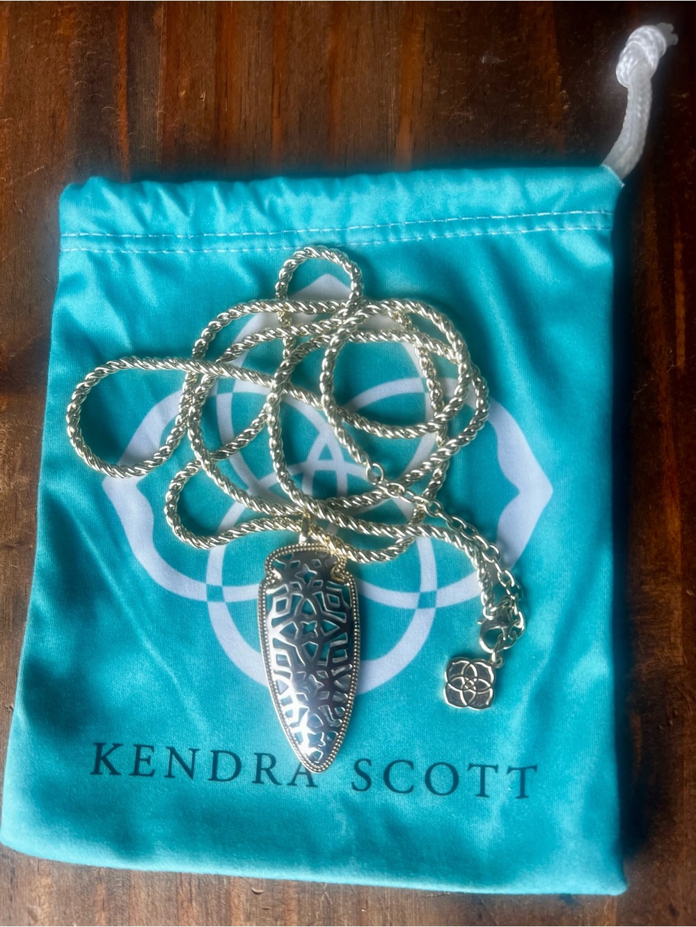Kendra Scott SIENNA Spear necklace